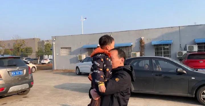 1640345801489473.jpg 1640345801489473.jpg